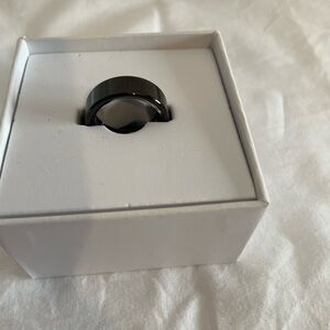 Sleek Black Men's Smart Ring